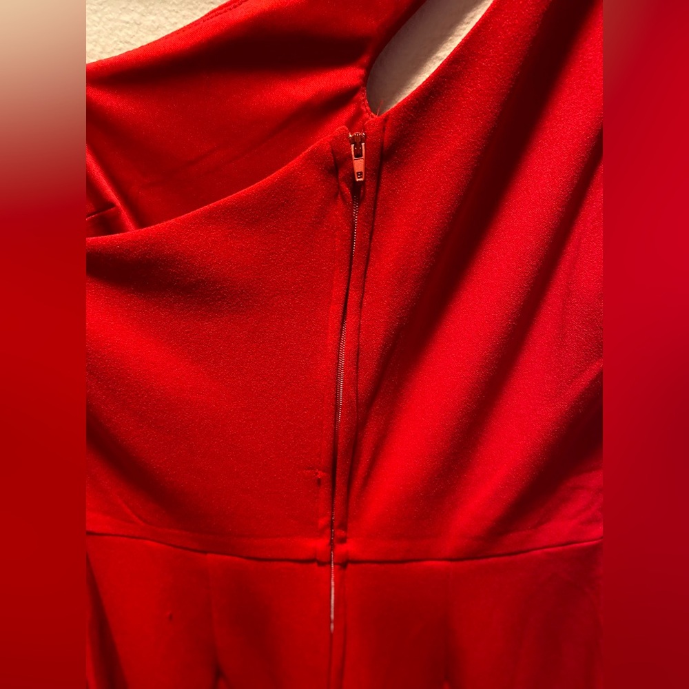 NWOT Crystal Sky Red One Shoulder Cutout Flared Leg Jumpsuit Size Medium - Picture 6 of 9